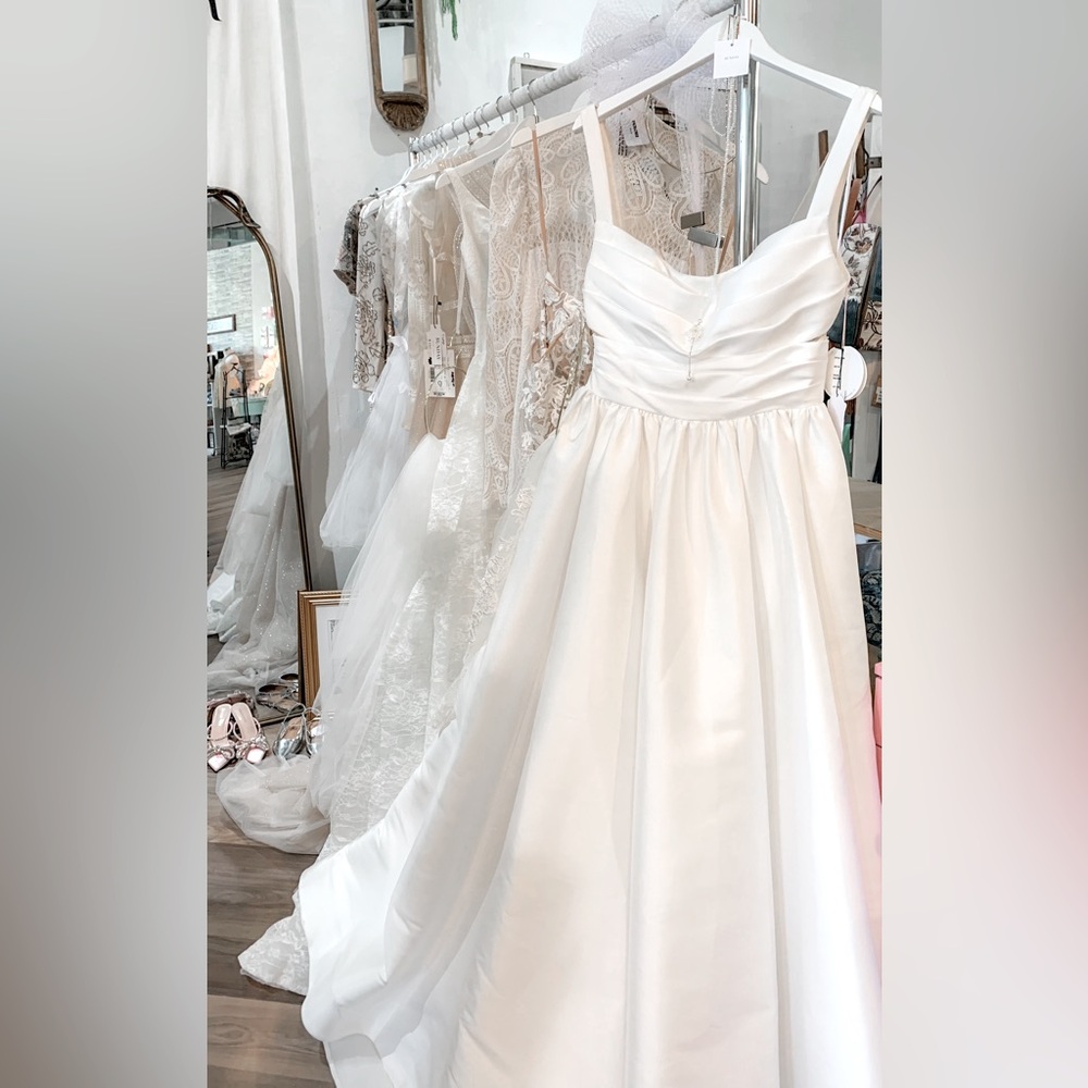 Wtoo Elegant White Wedding Dress